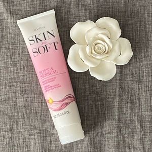 Skin So Soft Hand Cream